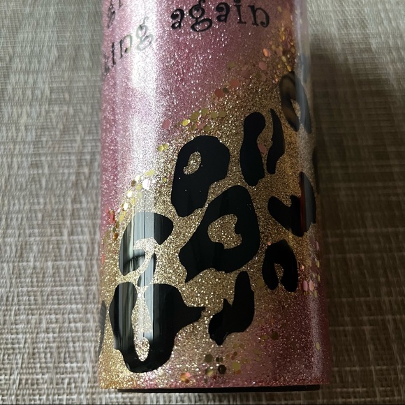 Personalized “Colleen” Pink Sparkle Leopard Epoxy Tumbler - Picture 4 of 9
